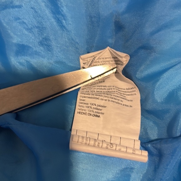 Mountain Warehouse puffer vest - Picture 7 of 7